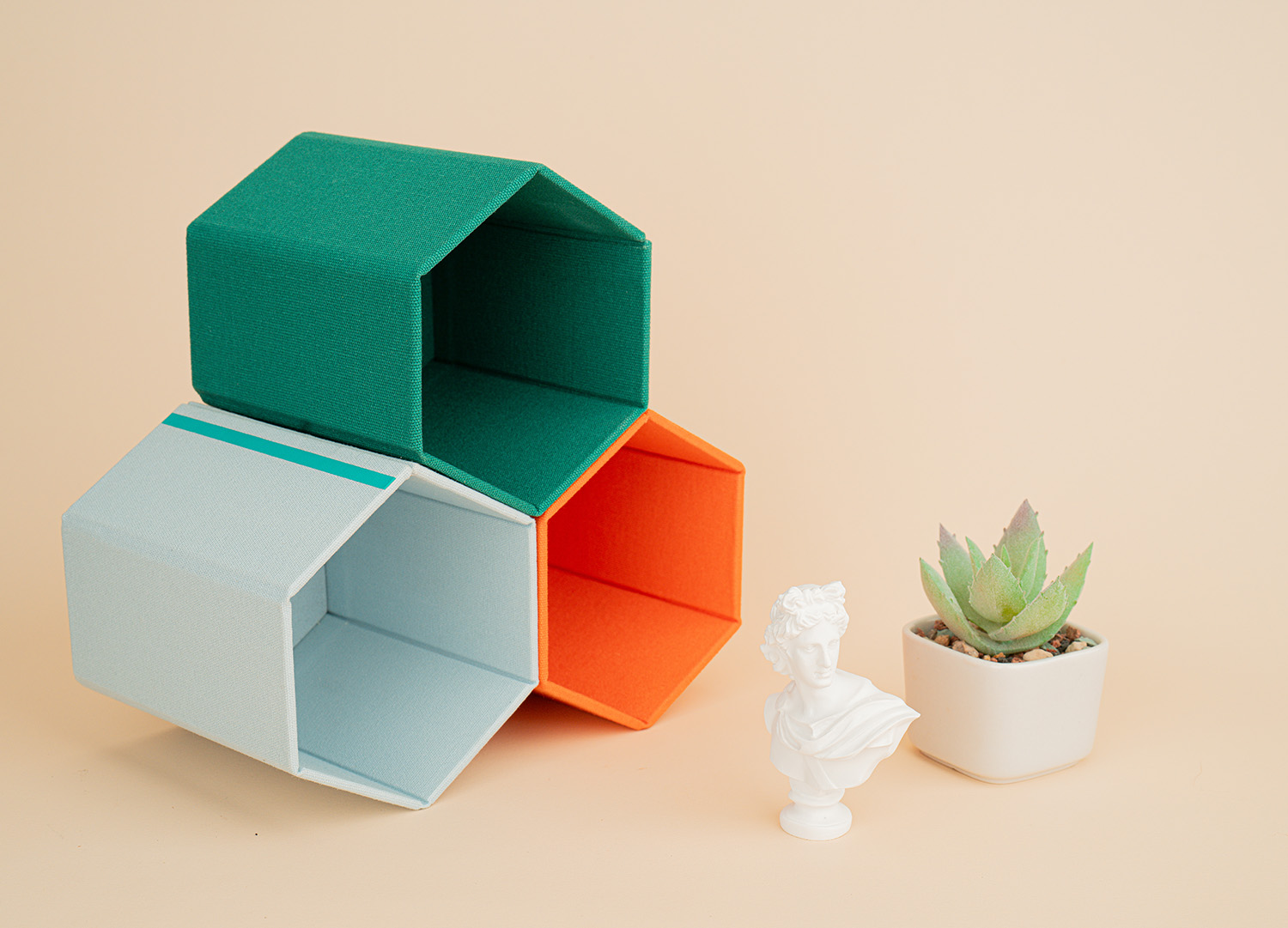 Multiple Cubette pieces stacked together
